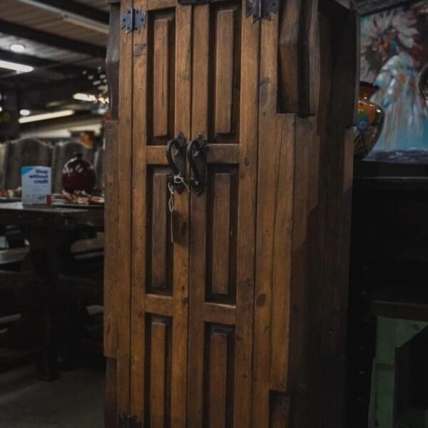 El porton Cabinet